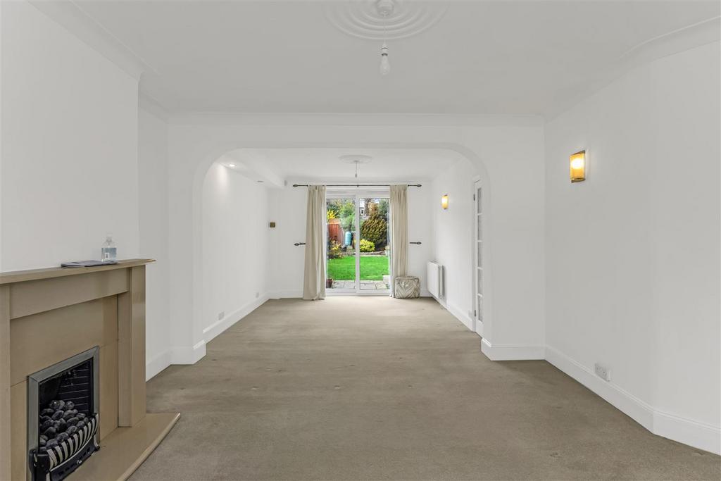 30 Buckingham road-3.jpg