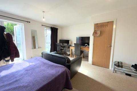 undefined, Ellis Mews, Birmingham B15