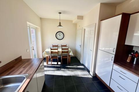 undefined, Pearmain Close, Newport Pagnell