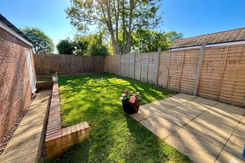 undefined, Pearmain Close, Newport Pagnell