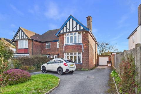 3 bedroom semi-detached house for sale, Huthwaite Road, Sutton-In-Ashfield, NG17 2HB