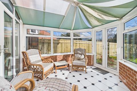 3 bedroom semi-detached house for sale, Huthwaite Road, Sutton-In-Ashfield, NG17 2HB