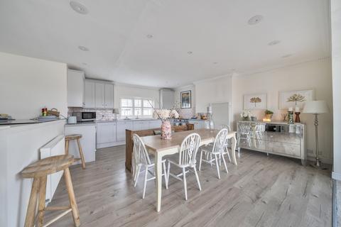 2 bedroom house to rent, Friday Street Painswick GL6