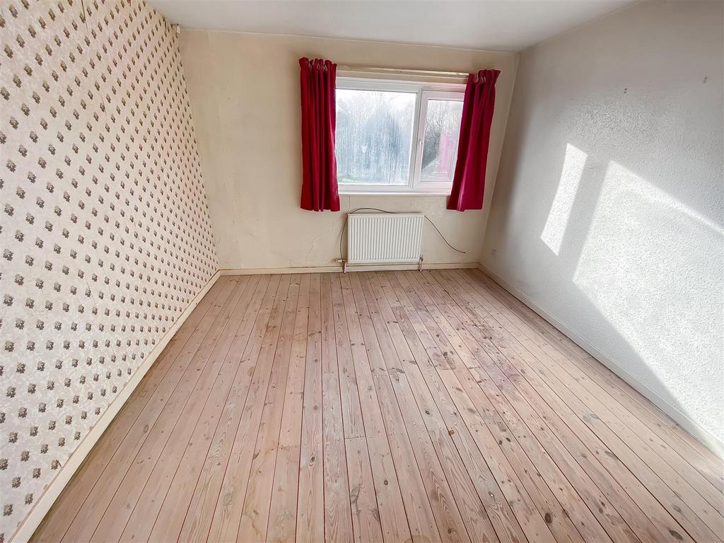 Bedroom One.jpg