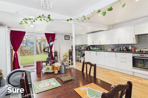 3 bedroom terraced house for sale, The Dart, Hemel Hempstead, Hertfordshire, HP2