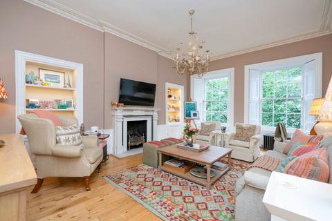 2 bedroom flat to rent, Comely Bank, City Centre, Edinburgh