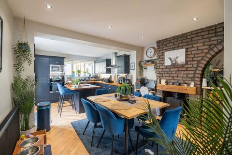 undefined, Charles Street, Bridgend, CF31