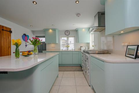 undefined, Wood Street, Wallingford OX10