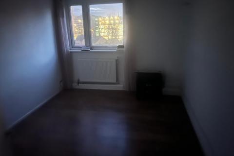 2 bedroom flat for sale, Riverbank Tower, Manchester M3