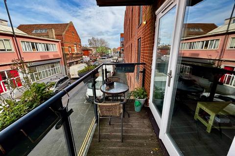 undefined, Balloon Court, Cave Street, St Pauls, Bristol BS2 8AG
