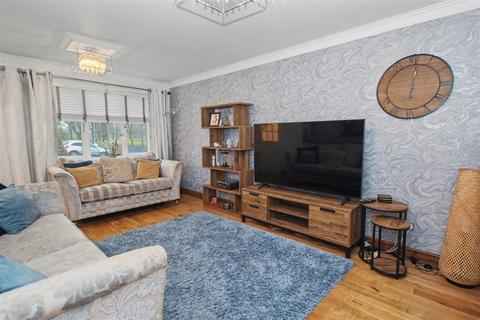 undefined, Greenhead Road, Wishaw