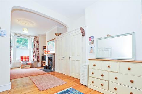 undefined, Hatchard Road, London
