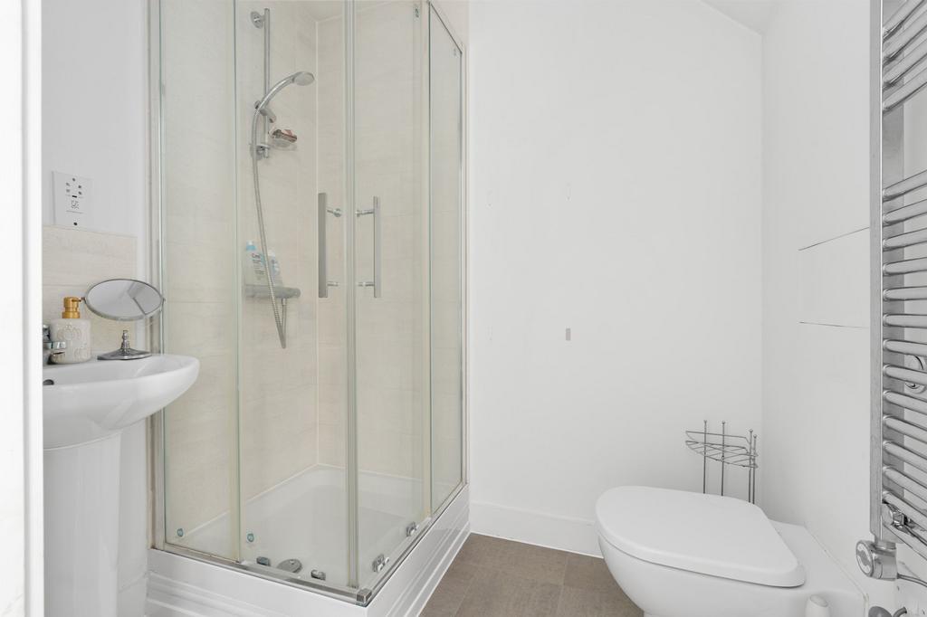 Ensuite Shower Room