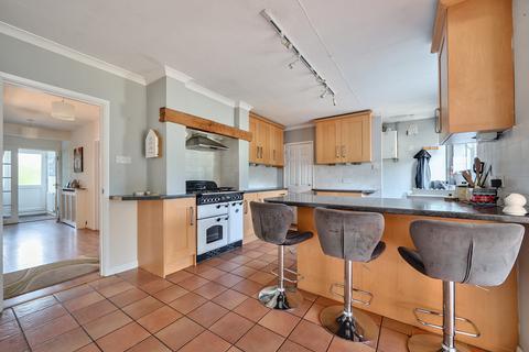 undefined, The Avenue, Liphook, GU30
