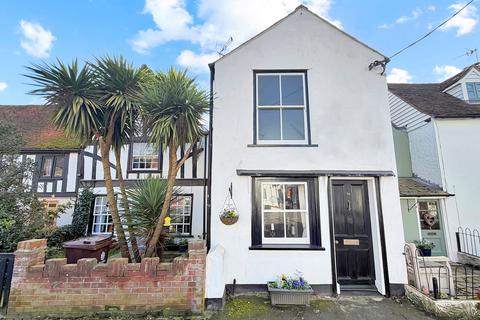 3 bedroom terraced house for sale, High Street, Brightlingsea, Colchester, CO7