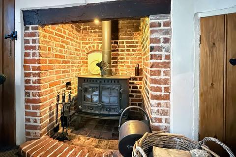 3 bedroom terraced house for sale, High Street, Brightlingsea, Colchester, CO7