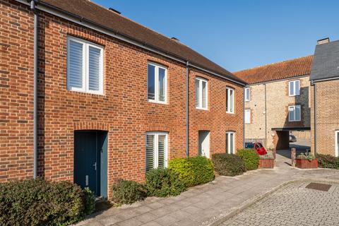 Rendell Gardens, Chichester, PO19