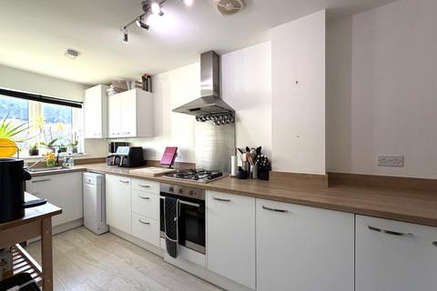 2 bedroom semi-detached house for sale, Quick Row, Bampton OX18