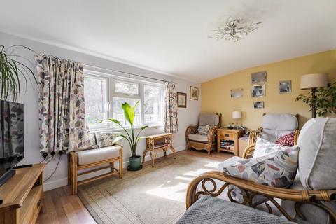 undefined, The Green, Matlaske