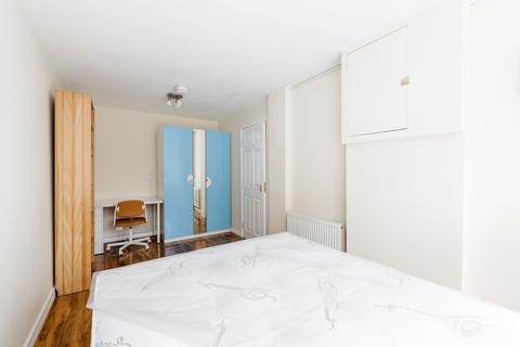 undefined, Keats Close, London SE1