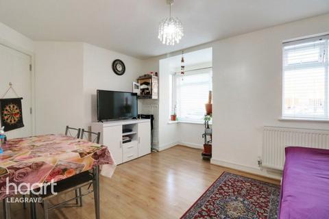 undefined, Empress Road, Luton