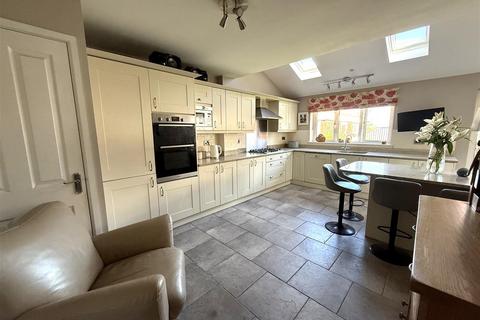 undefined, Peakes Road, Etchinghill, Rugeley