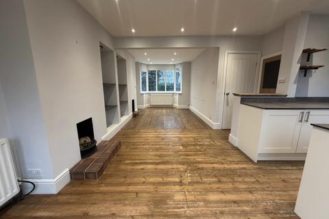 undefined, Charles Street, Warwick