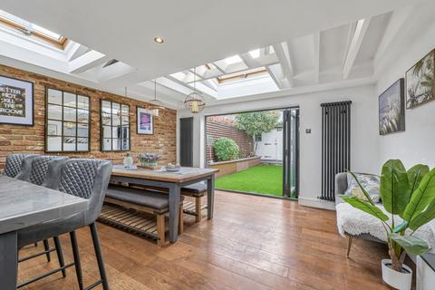 4 bedroom terraced house for sale, Franche Court Road, Earlsfield, London, SW17