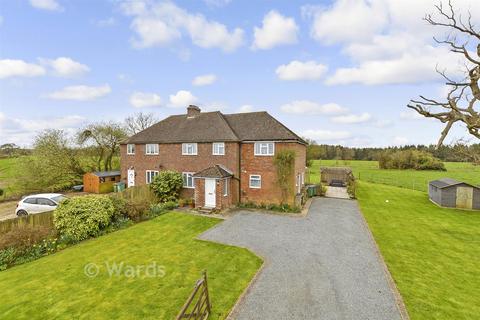 undefined, New Jacques Court Cottages, Canterbury CT4