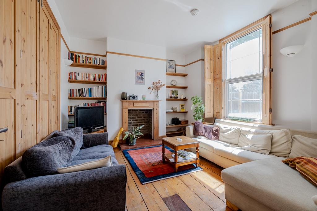 Living room, fireplace