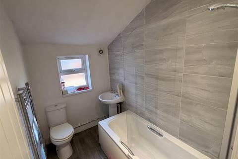 1 bedroom semi-detached house to rent, Ratcliffe Road, Loughborough