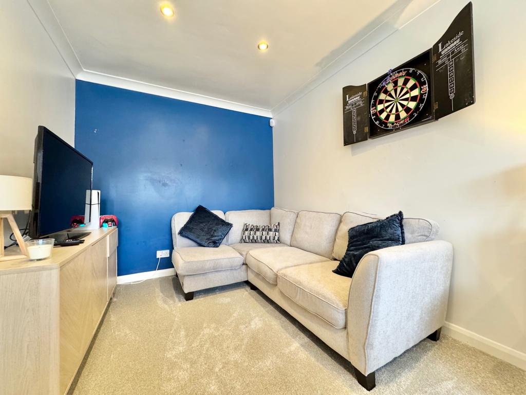 St.Andrews Place, Beith sitting room photo
