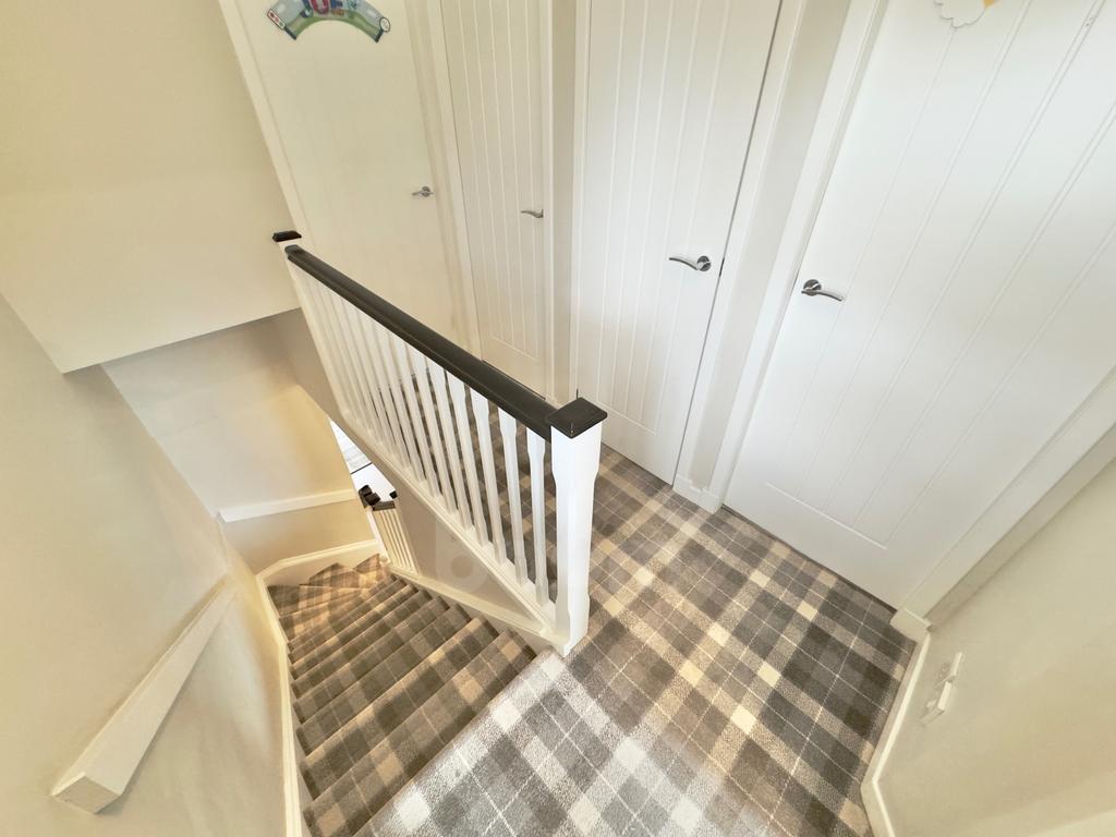 St.Andrews Place, Beith landing