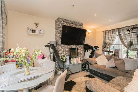 3 bedroom semi-detached house for sale, Hulton Avenue, Worsley, Manchester, M28 0HJ