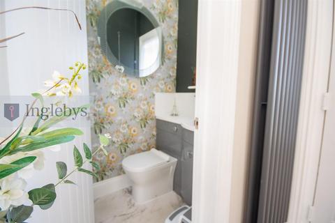 3 bedroom semi-detached house for sale, Coast Road, Redcar