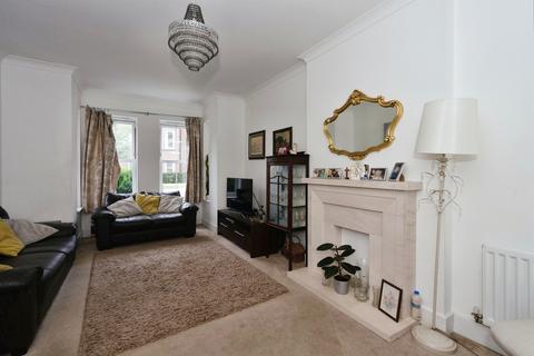 5 bedroom semi-detached house for sale, Wyvern Way, Burgess Hill