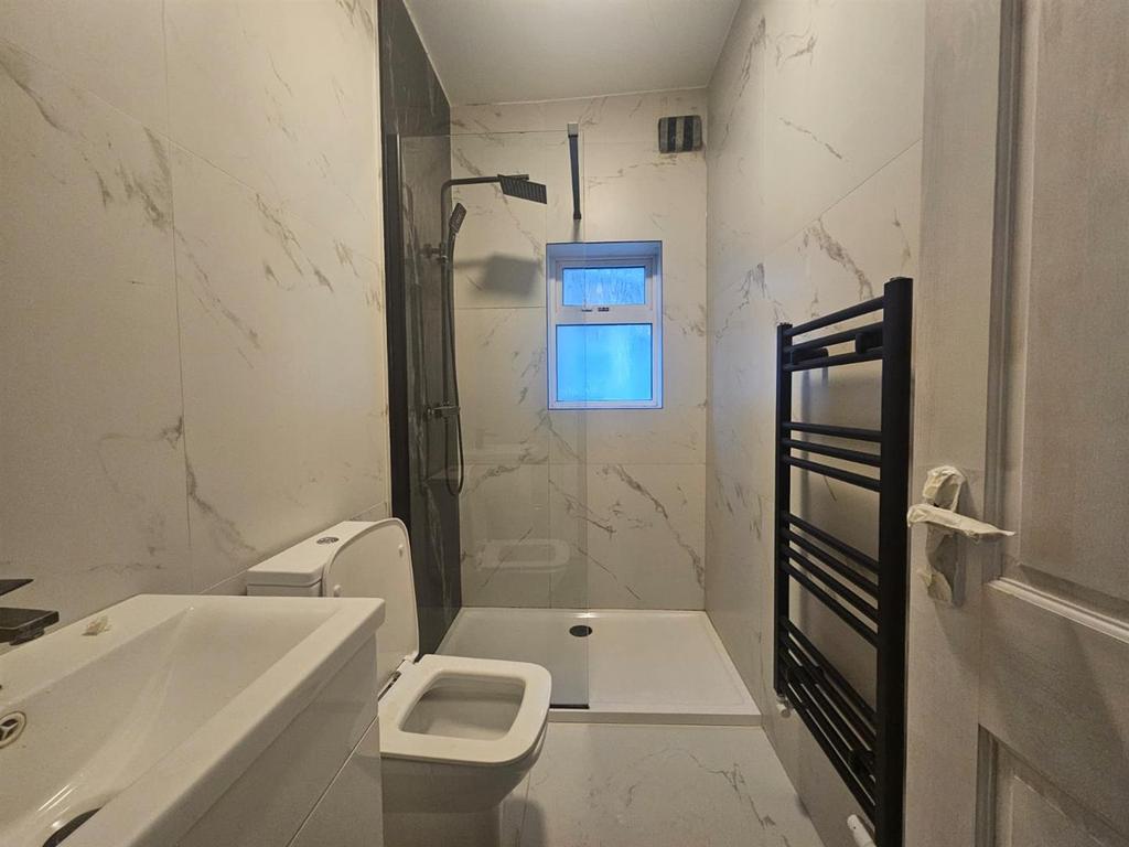 Shower.jpg
