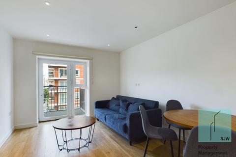 1 bedroom apartment to rent, Beaufort Square, London NW9