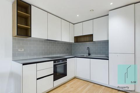 1 bedroom apartment to rent, Beaufort Square, London NW9