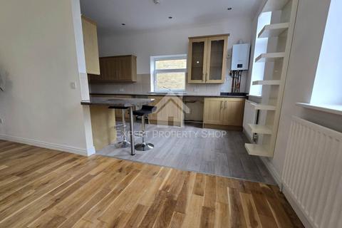 undefined, Apartment 1, Oxford Road, Gomersal