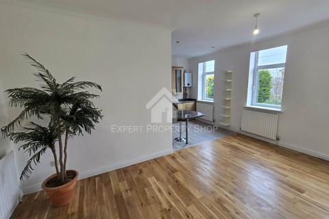 undefined, Apartment 1, Oxford Road, Gomersal