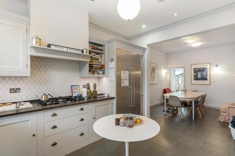 undefined, Bovingdon Road, London SW6