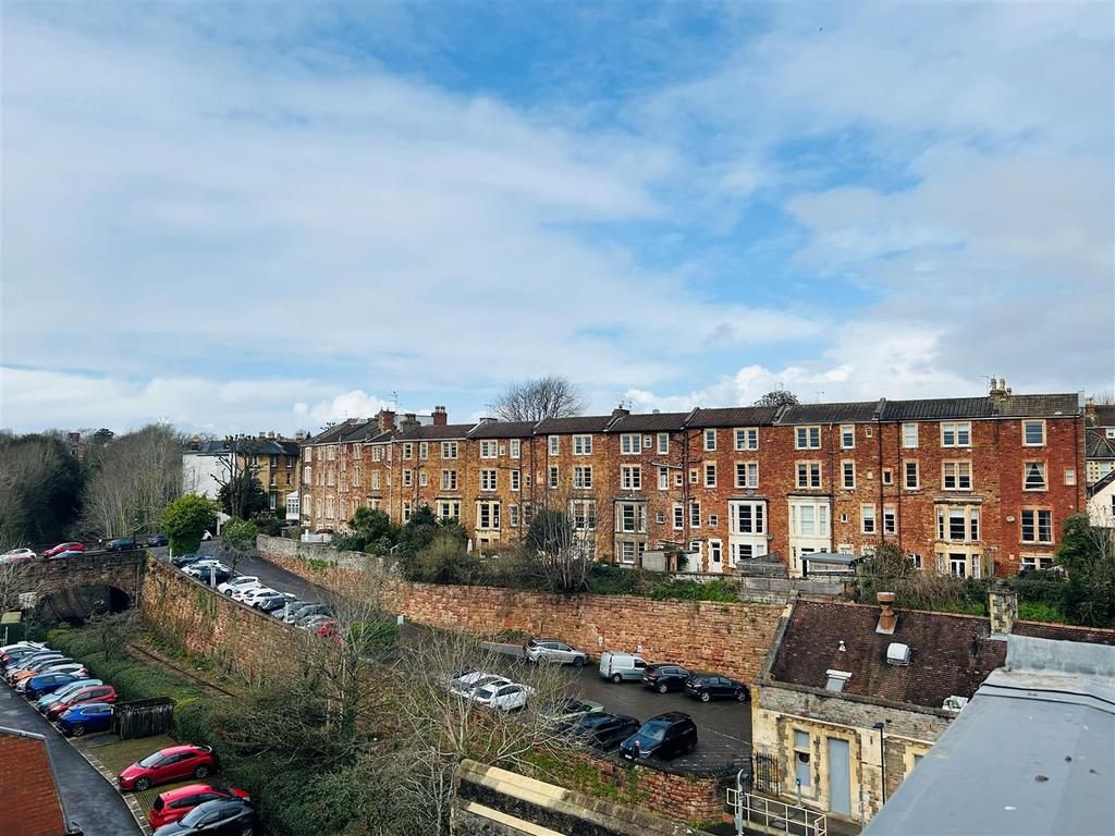 View.jpg