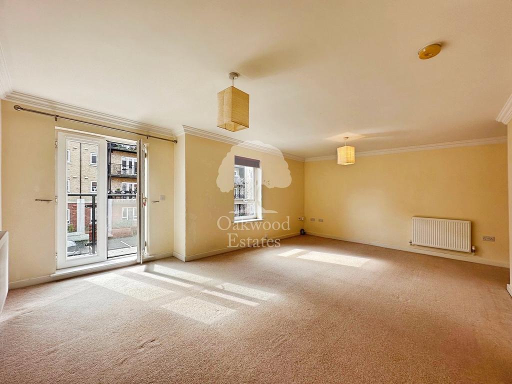 4th Bedroom/ 2nd Lounge