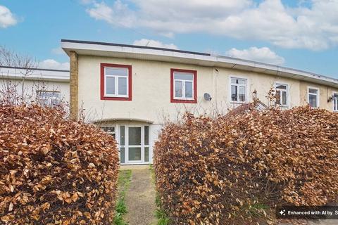 3 bedroom terraced house for sale, Bishops Rise, Hatfield, AL10