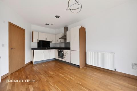 undefined, Manor Road, Wallington
