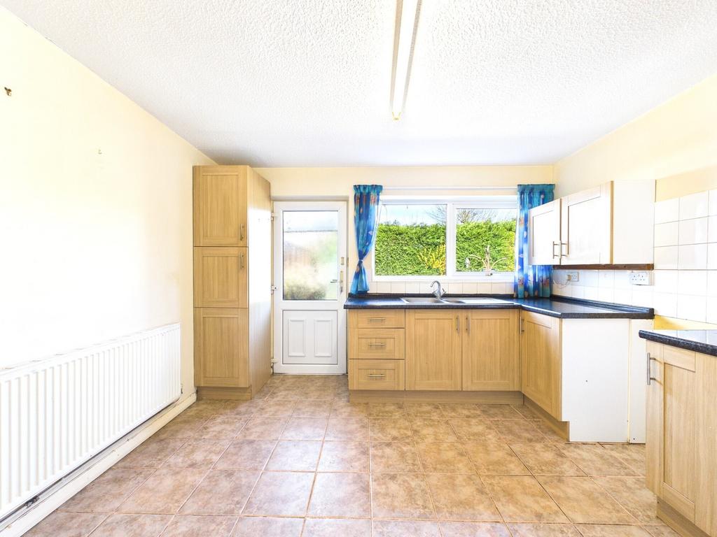 Breakfast/kitchen