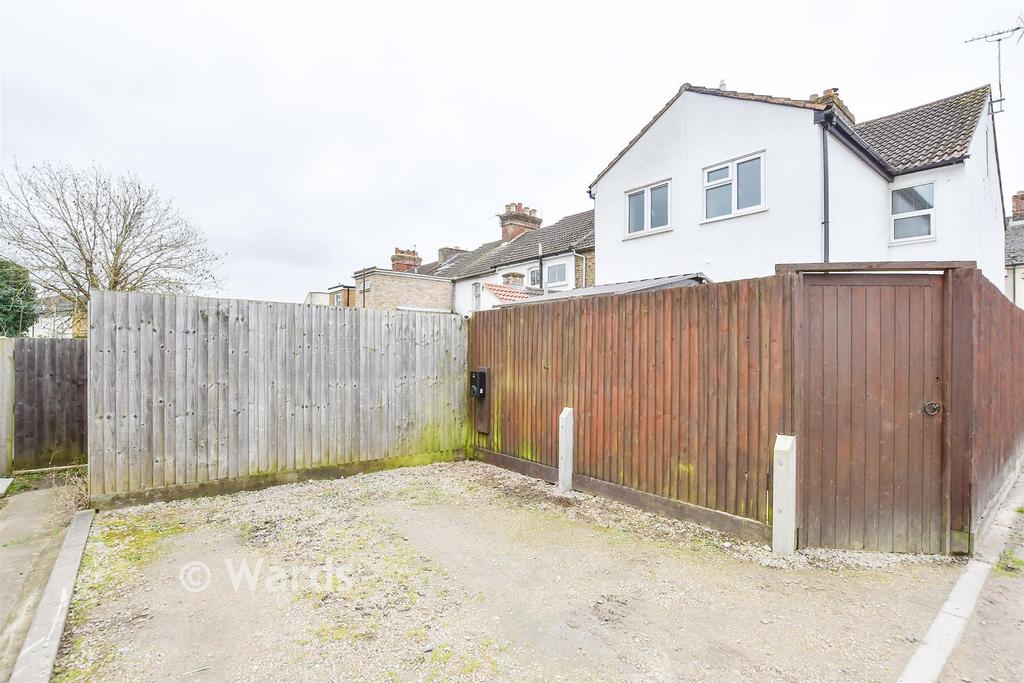 Driveway/Parking