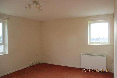 2 bedroom flat to rent, Sandgate, Stratton