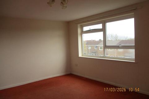 2 bedroom flat to rent, Sandgate, Stratton